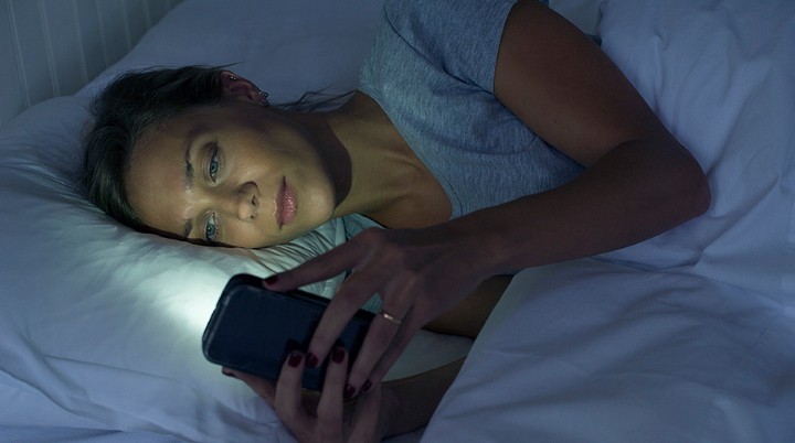 wide cell phone bed